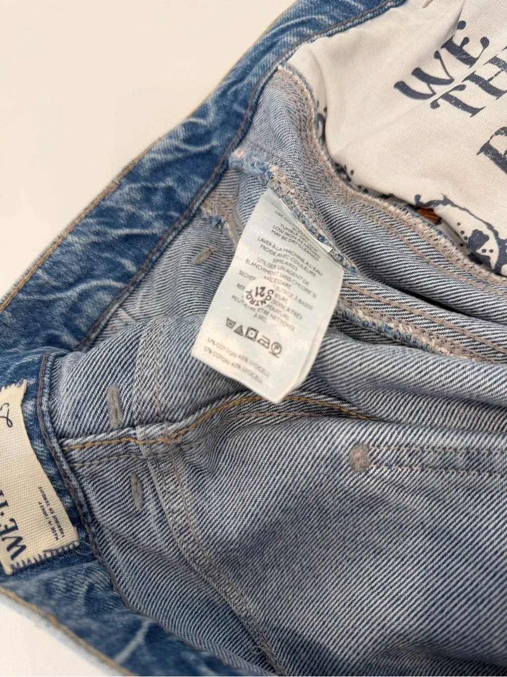 Women’s Lucky You Mid Rise Barrel Distressed Light Blue Denim Jeans - Picture 6 of 8
